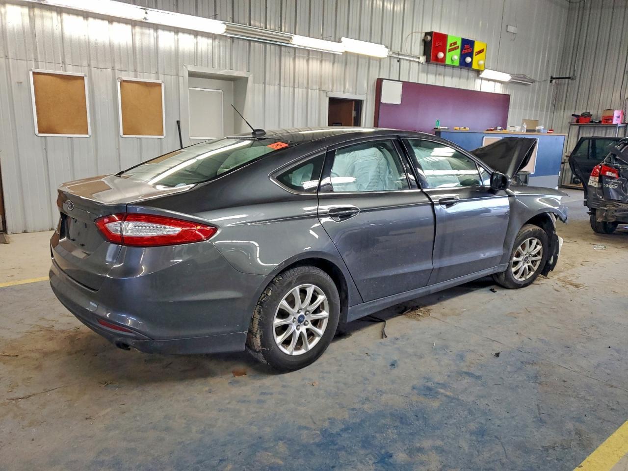 2015 Ford Fusion S - Image 3