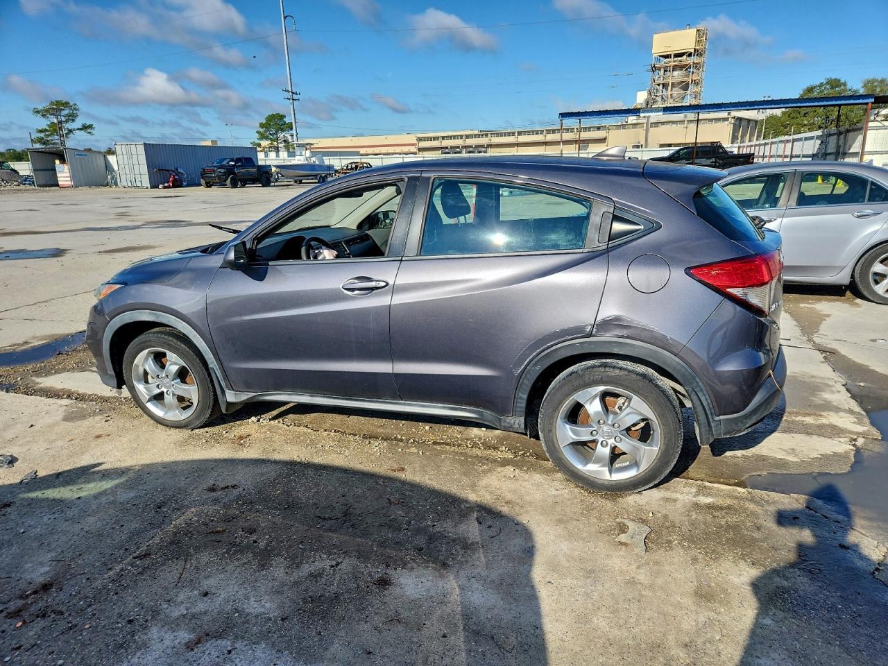 2019 Honda Hr-V Lx - Image 2