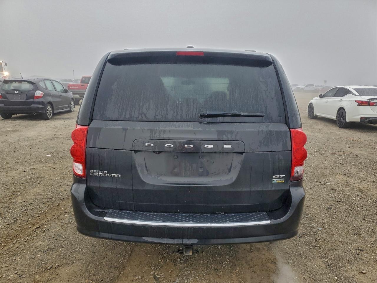 2017 Dodge Grand Caravan Gt - Image 6
