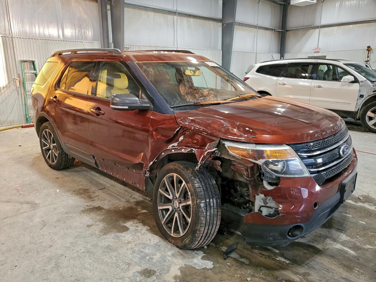 2015 Ford Explorer Xlt - Фото 4