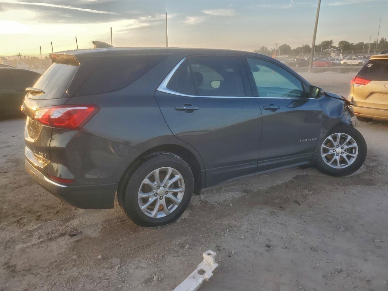 2019 Chevrolet Equinox Lt - Фото 3
