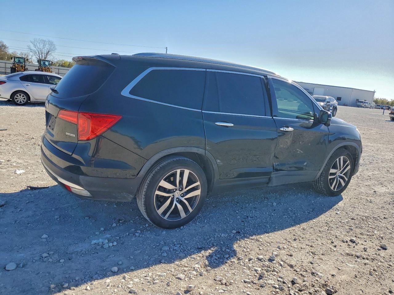 2016 Honda Pilot Touring - Фото 3