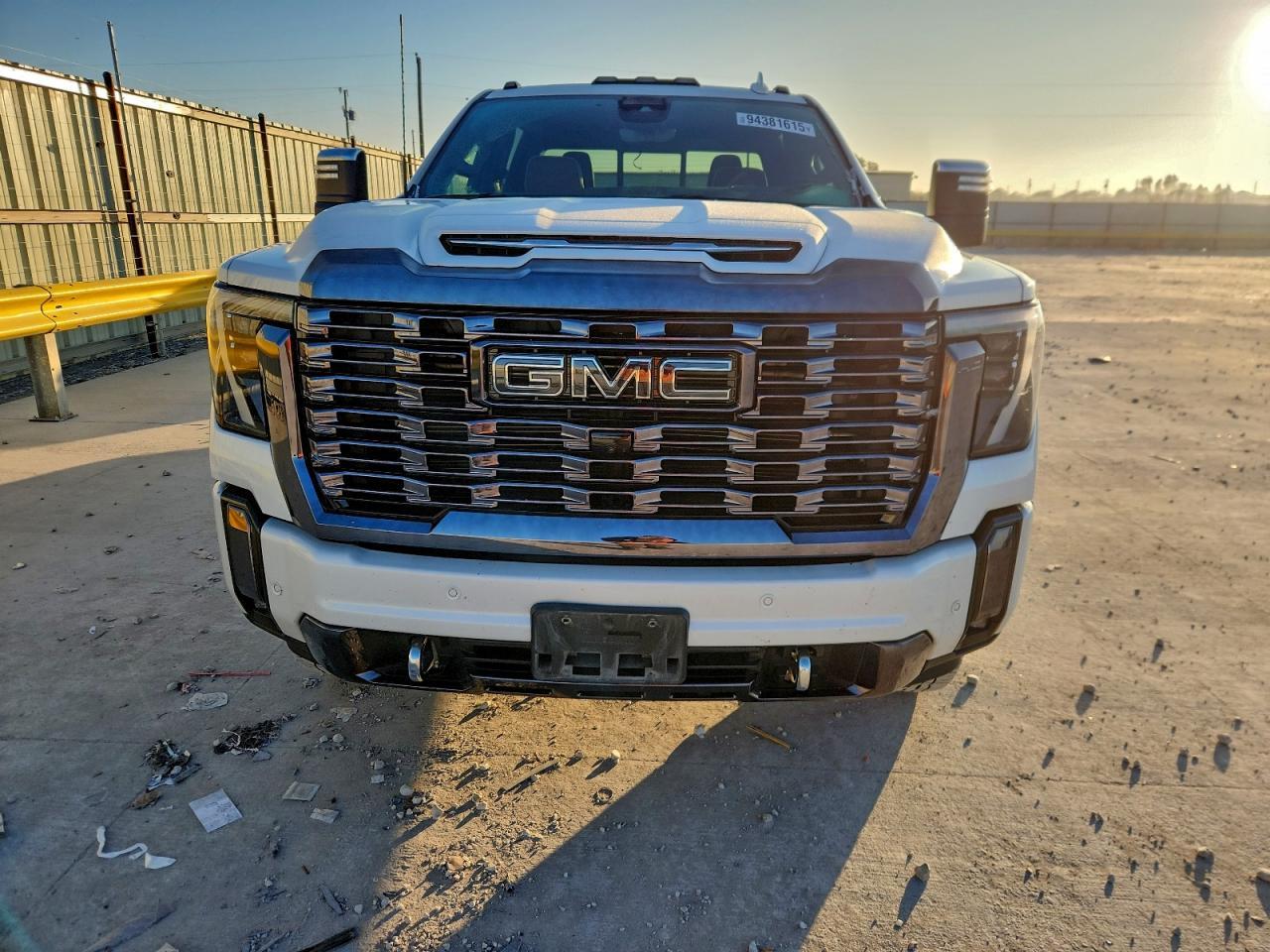 2024 GMC Sierra K3500 Denali Ultimate - Фото 5