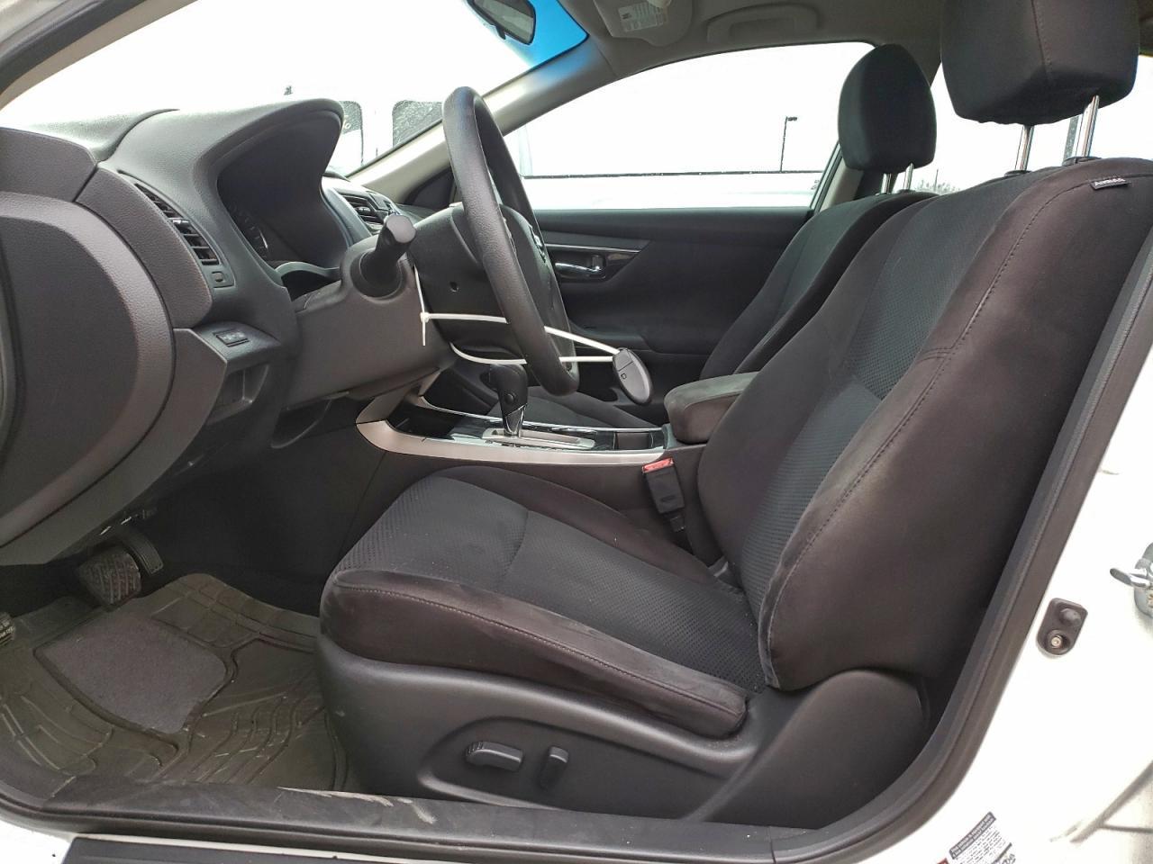 2014 Nissan Altima 2.5 - Image 7