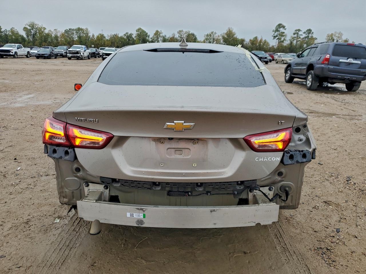 2022 Chevrolet Malibu Lt - Фото 6