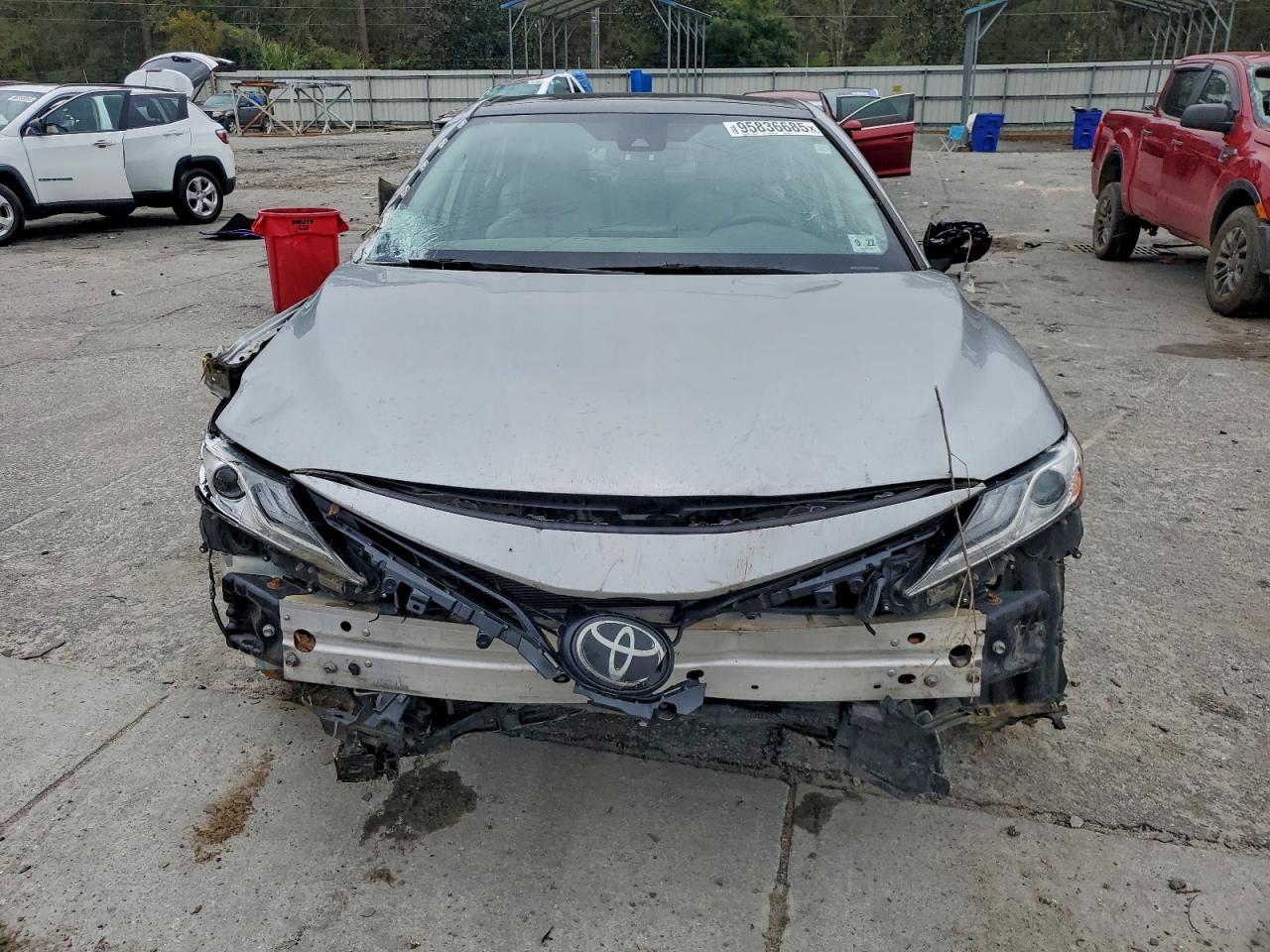 2023 Toyota Camry Xle - Фото 5