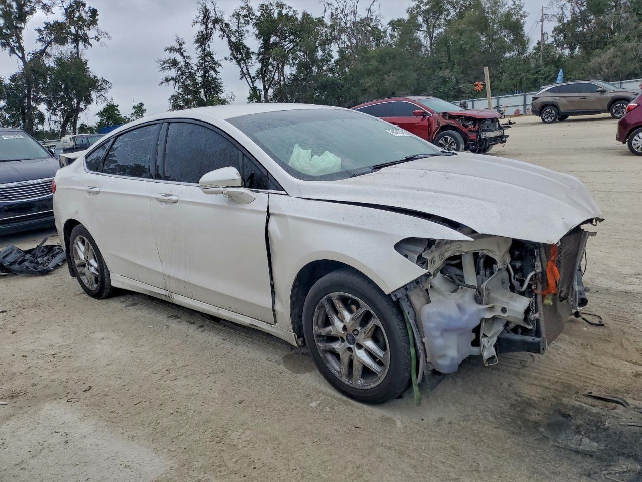 2015 Ford Fusion Se - Фото 4