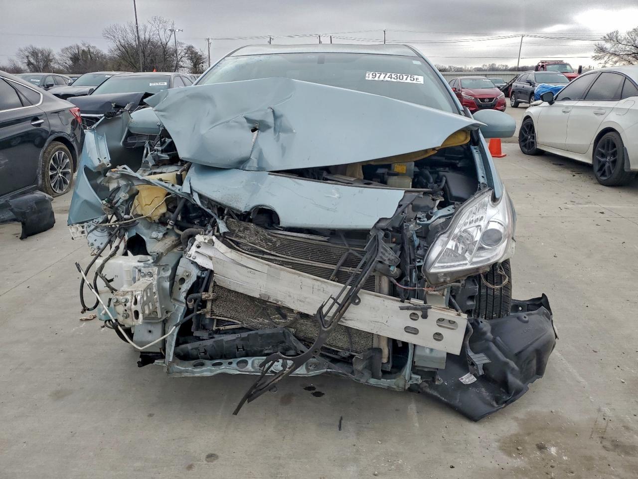 2015 Toyota Prius - Image 5