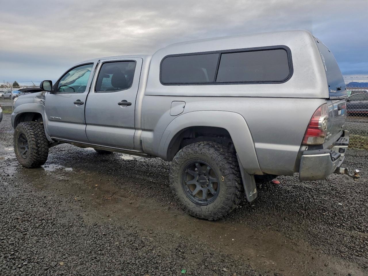 2015 Toyota Tacoma Double Cab Long Bed - Image 2