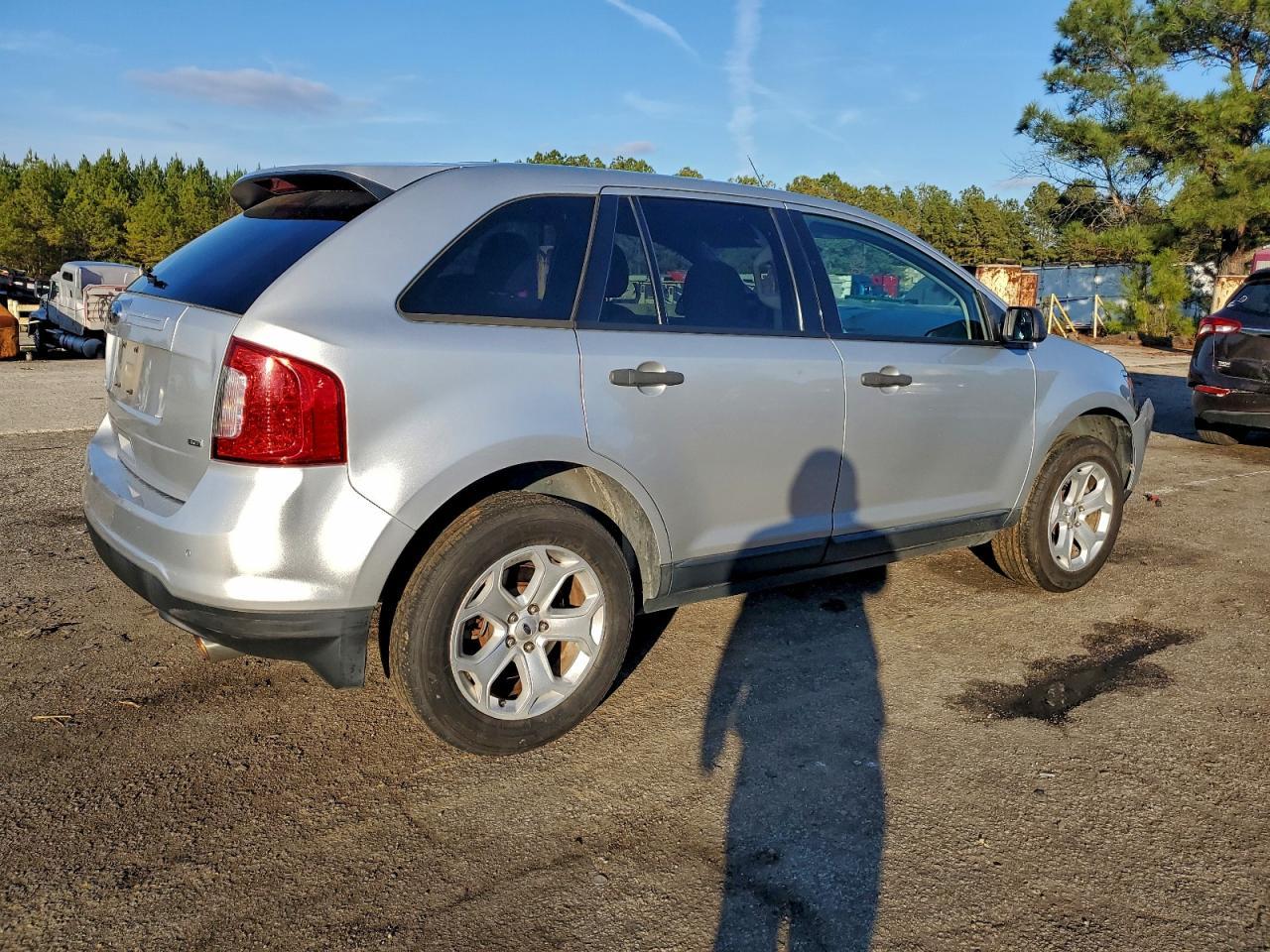 2013 Ford Edge Se - Фото 3