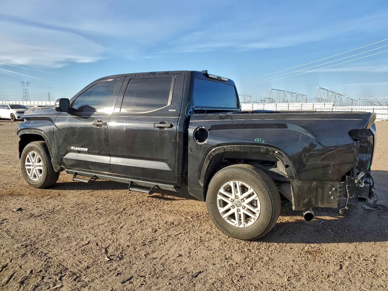 2023 Toyota Tundra Crewmax Sr - Image 2