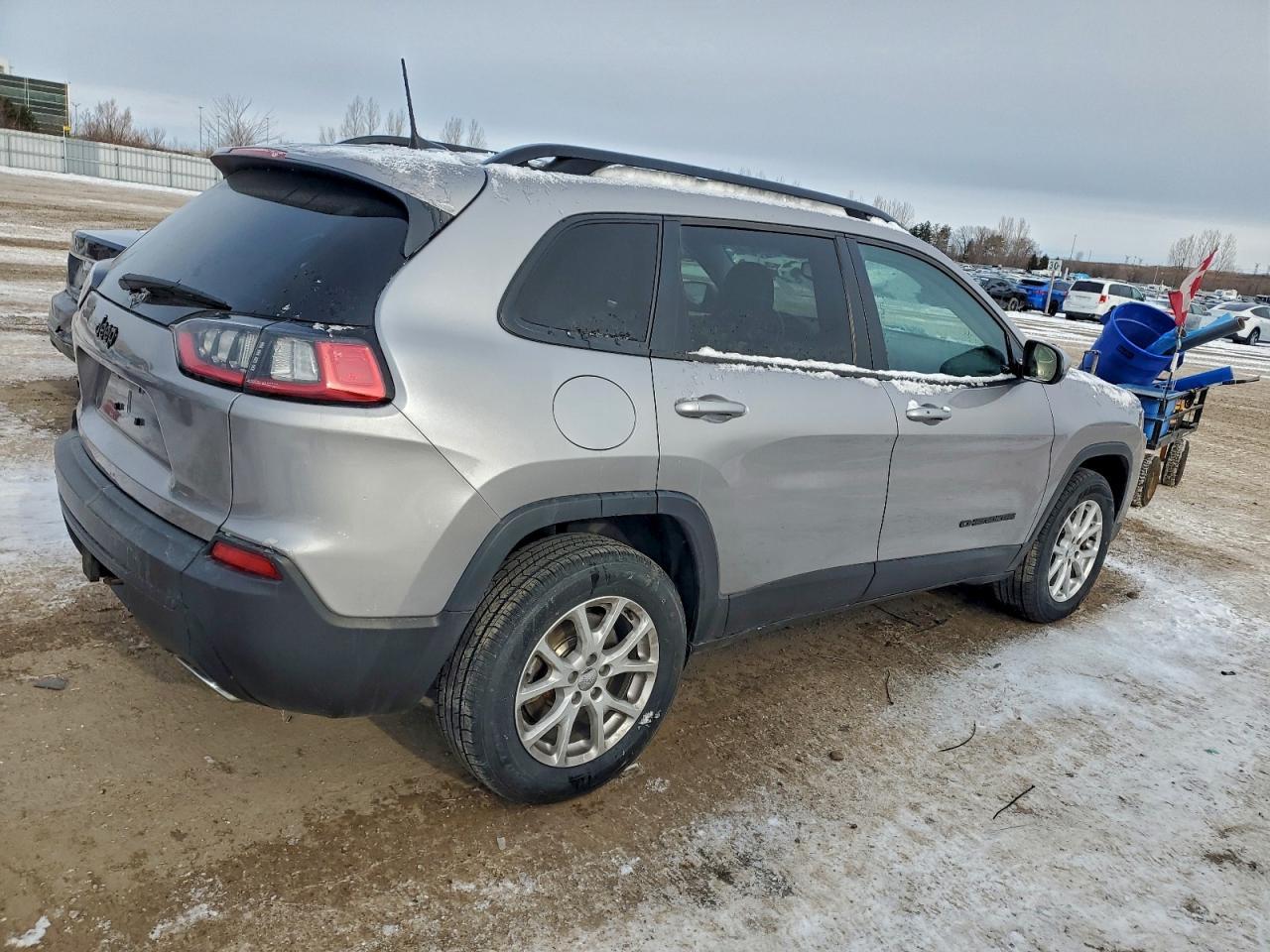 2021 Jeep Cherokee Latitude Lux - Фото 3