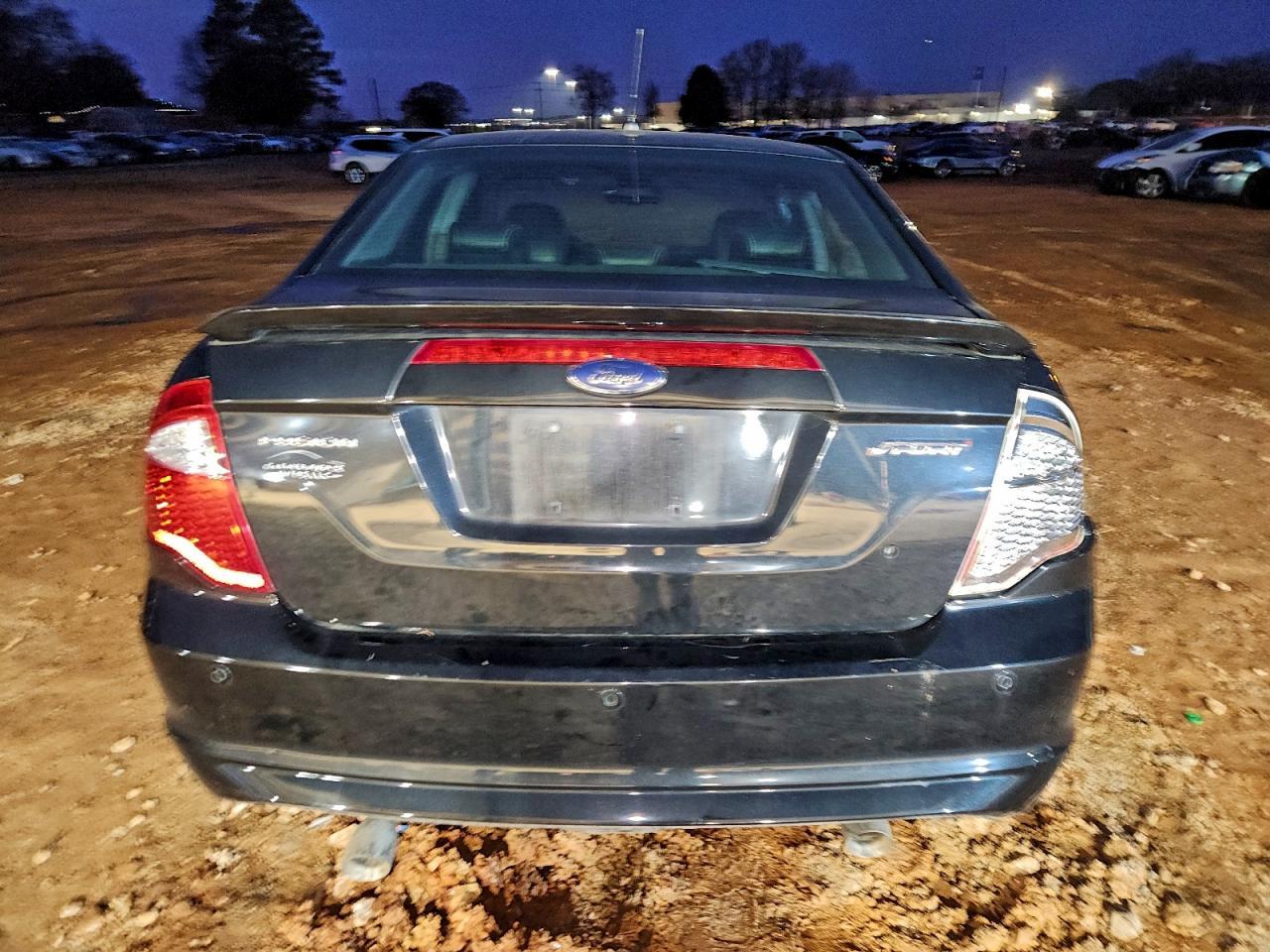 2010 Ford Fusion Sport - Image 6