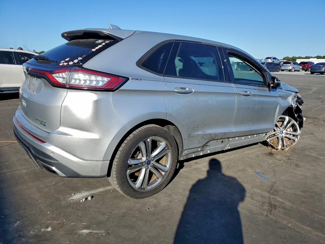 2015 Ford Edge Sport - Фото 3