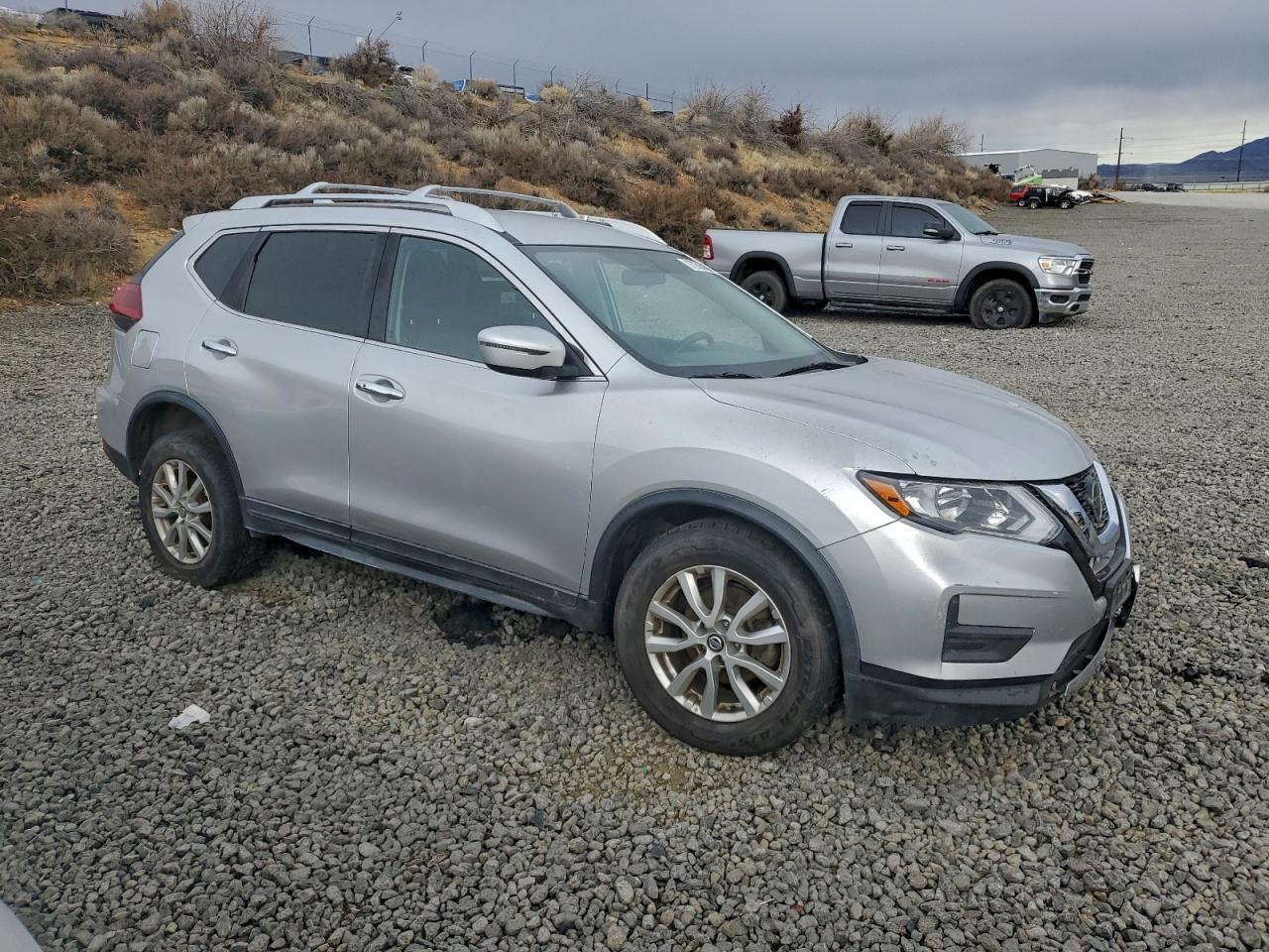 2018 Niss Rogue S - Фото 4