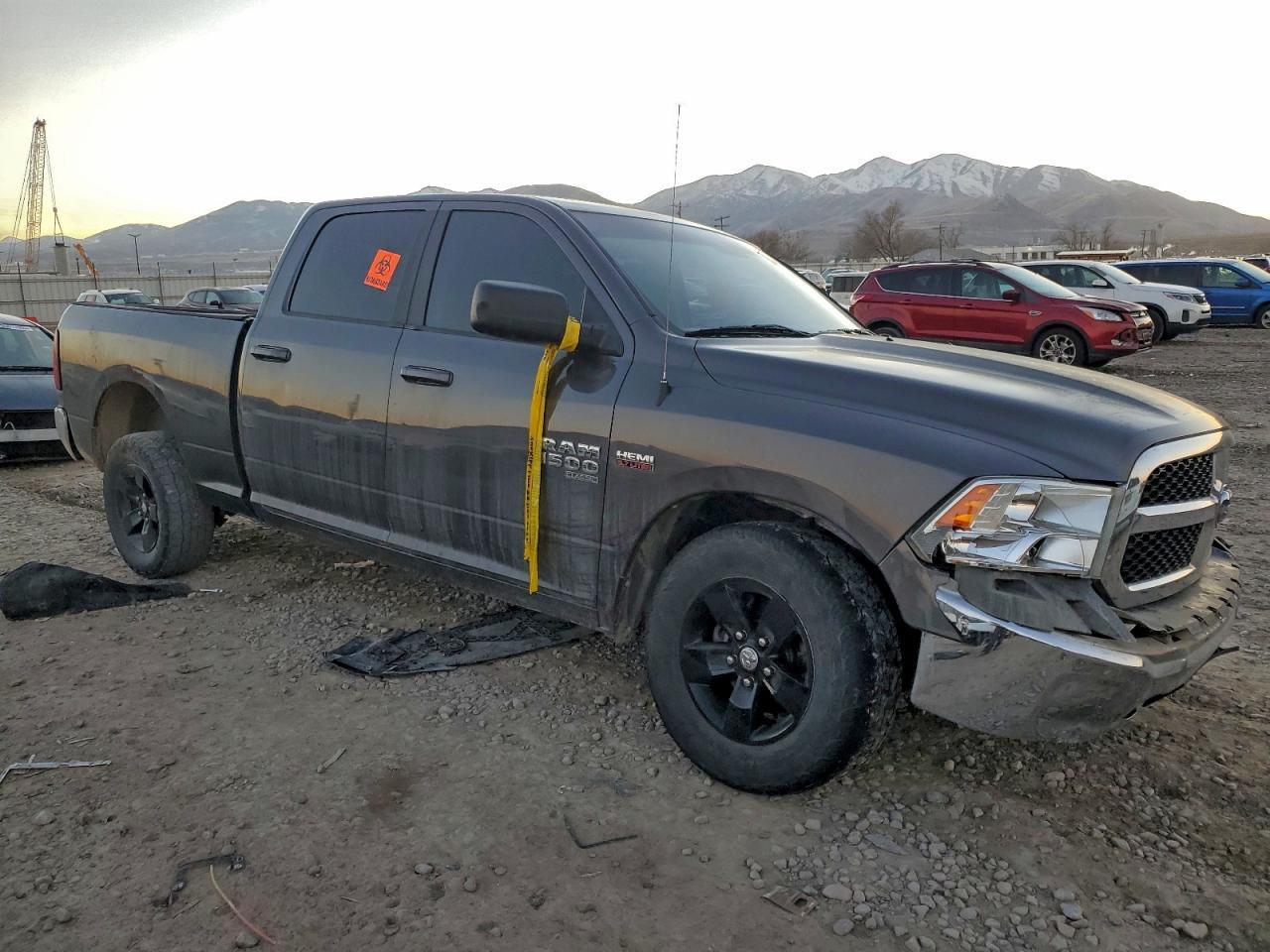 2020 Ram 1500 Classic Slt - Image 4
