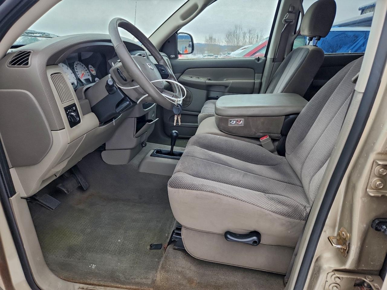 2004 Dodge Ram 1500 St - Фото 7