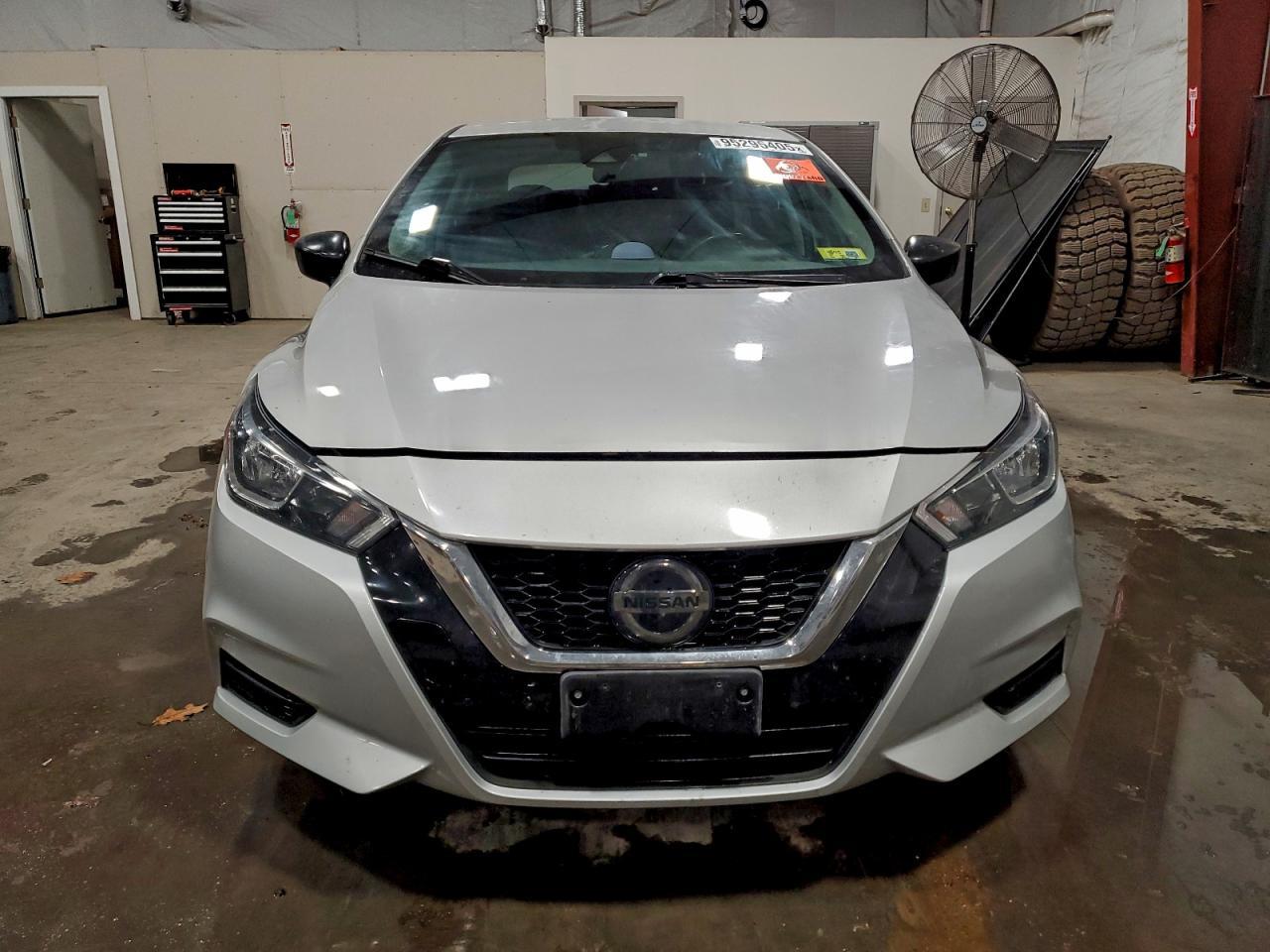 2020 Nissan Versa S - Фото 5