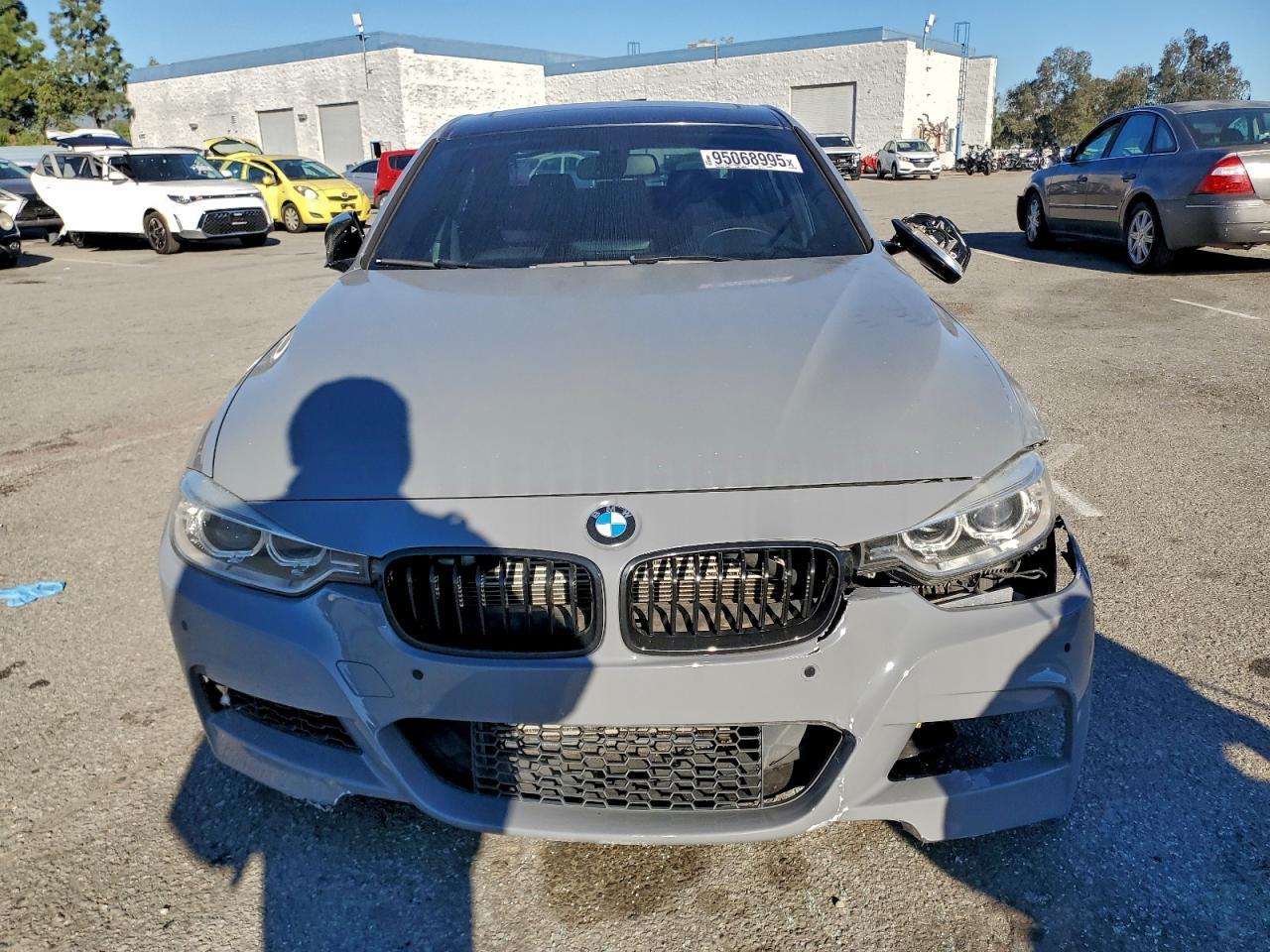 2013 BMW 335 I - Фото 5