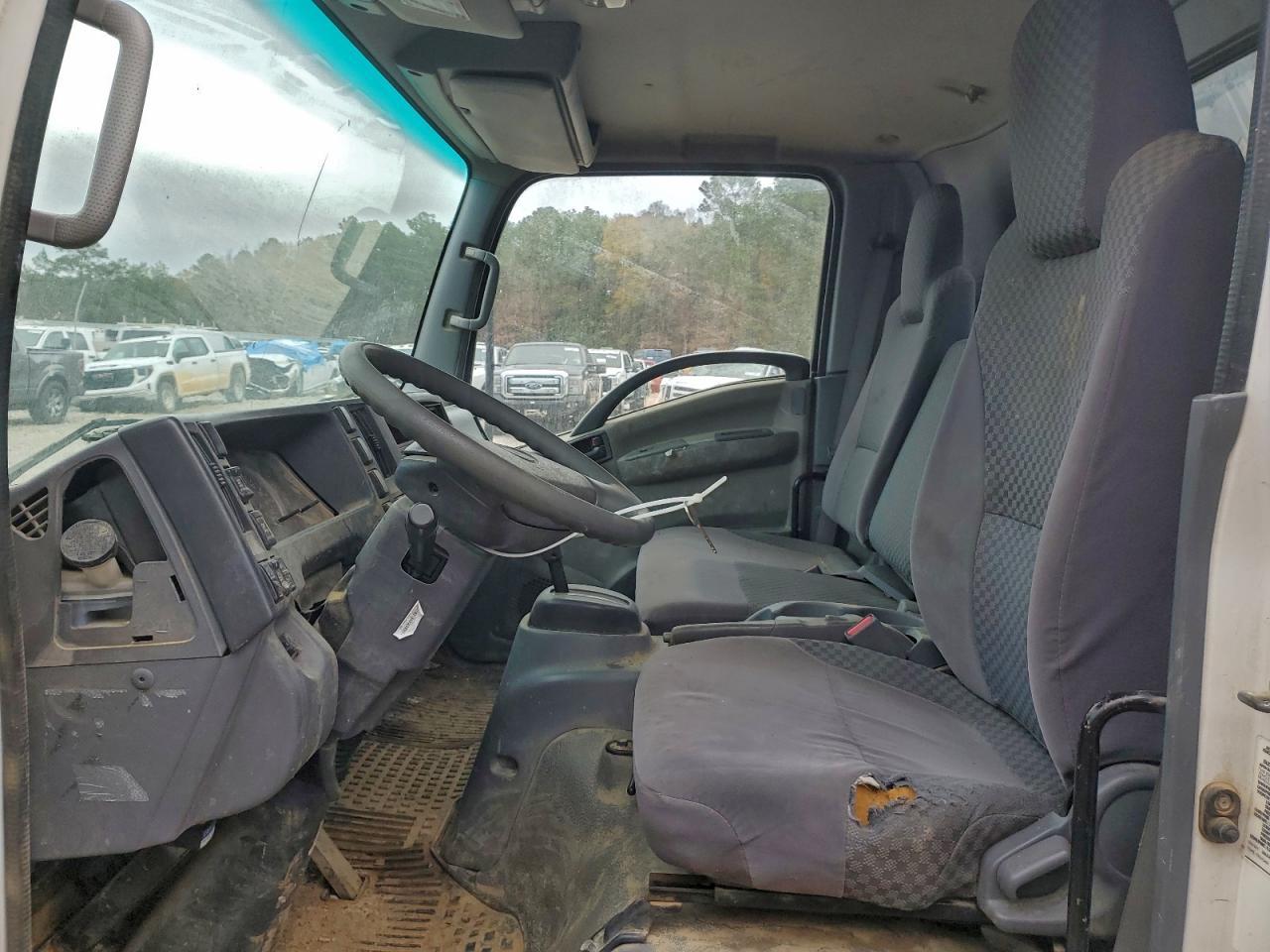 2013 Isuzu Npr Hd - Фото 7