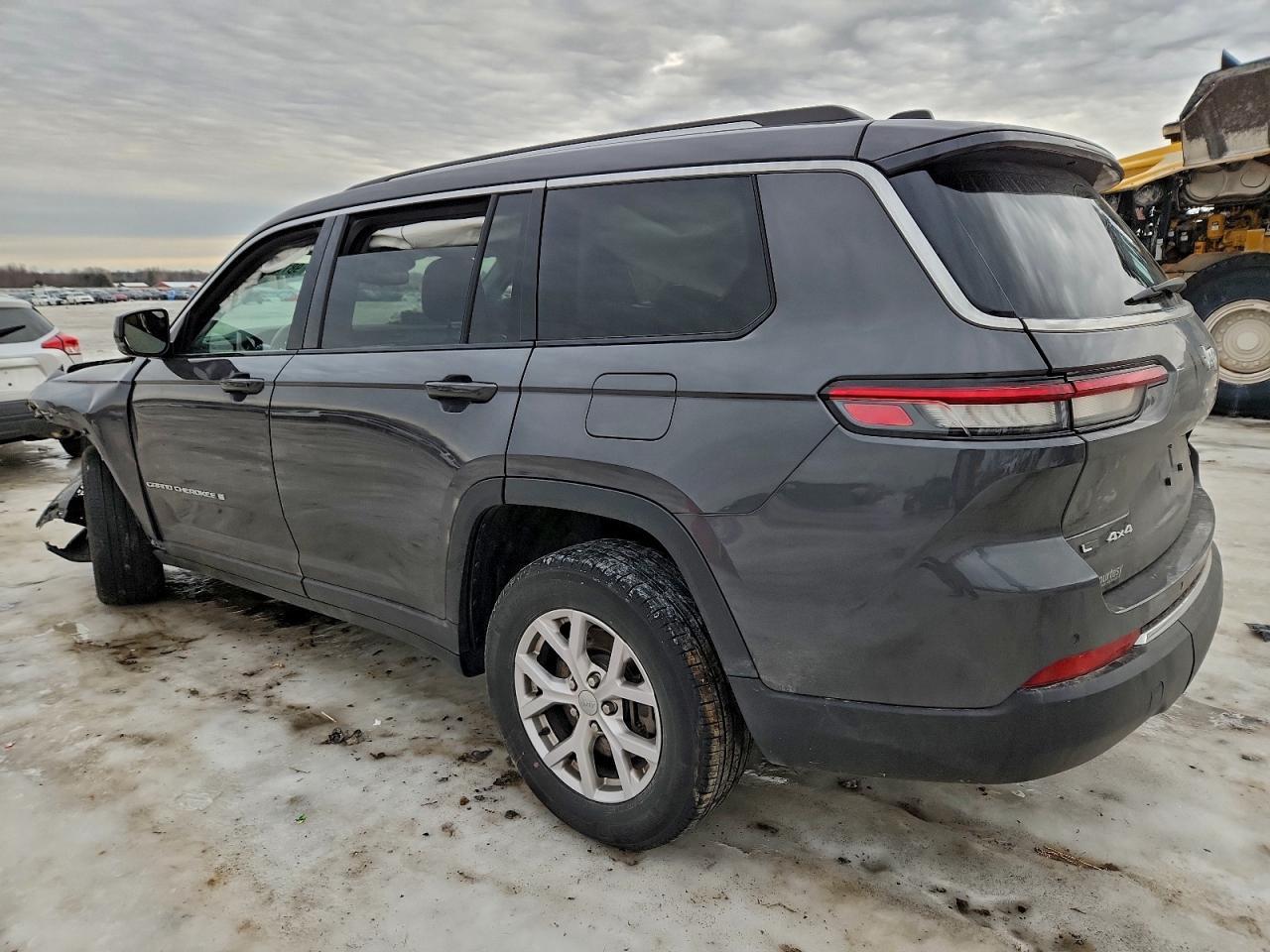 2022 Jeep Grand Cherokee L Limited - Фото 2