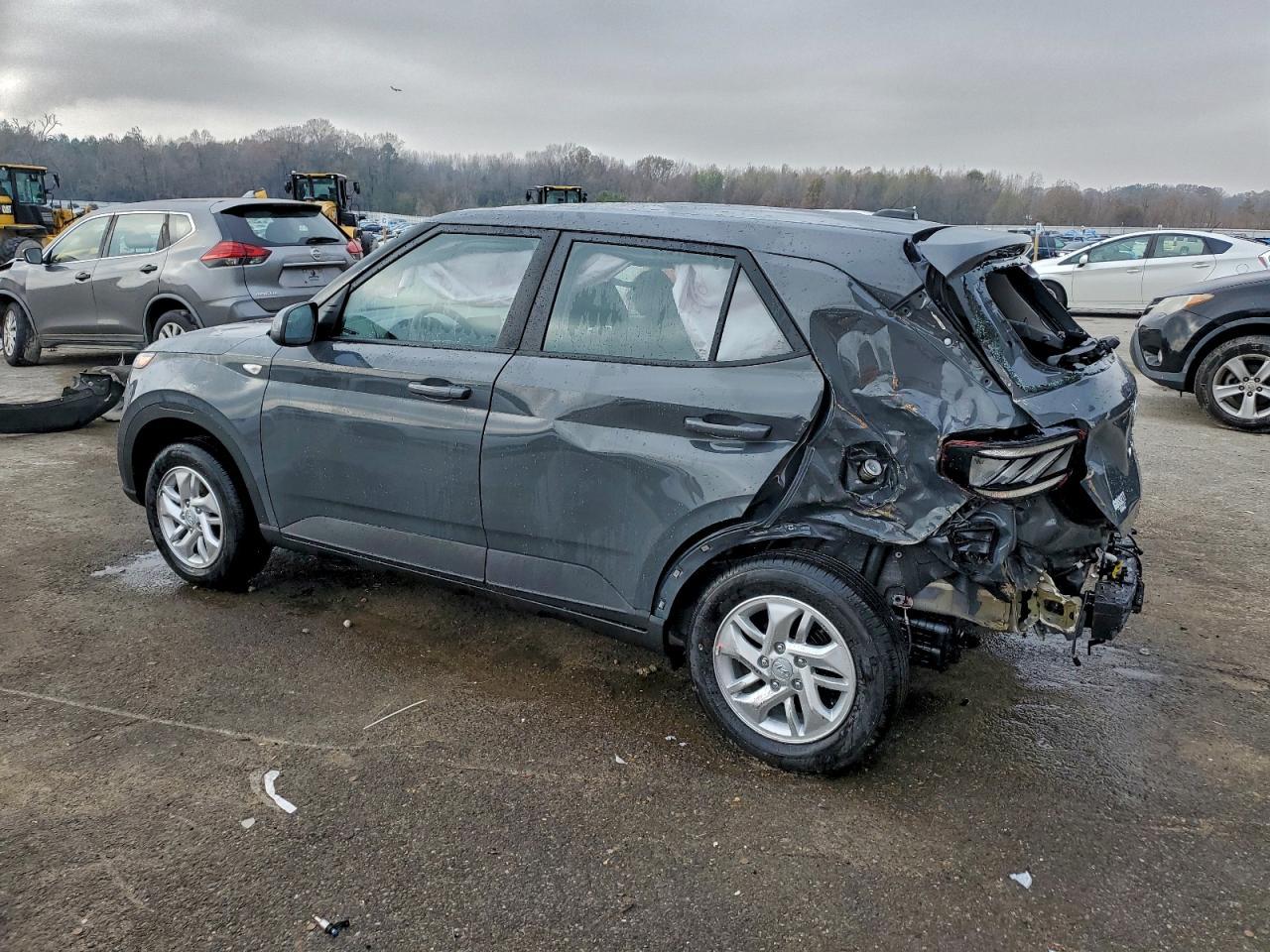 2026 Hyundai Venue - Image 2