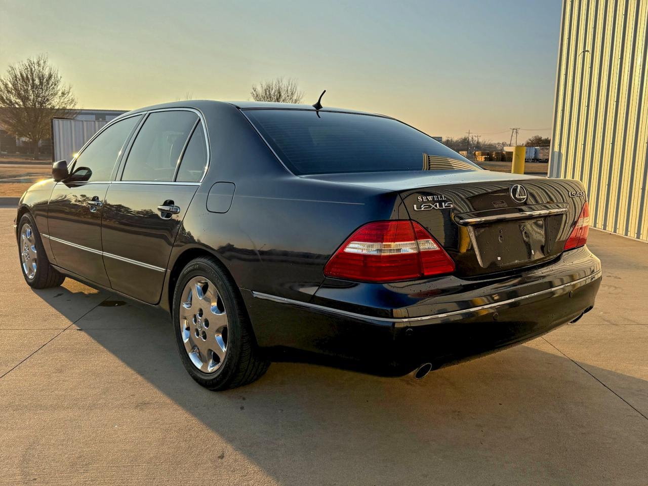 2005 Lexus Ls 430 - Image 3