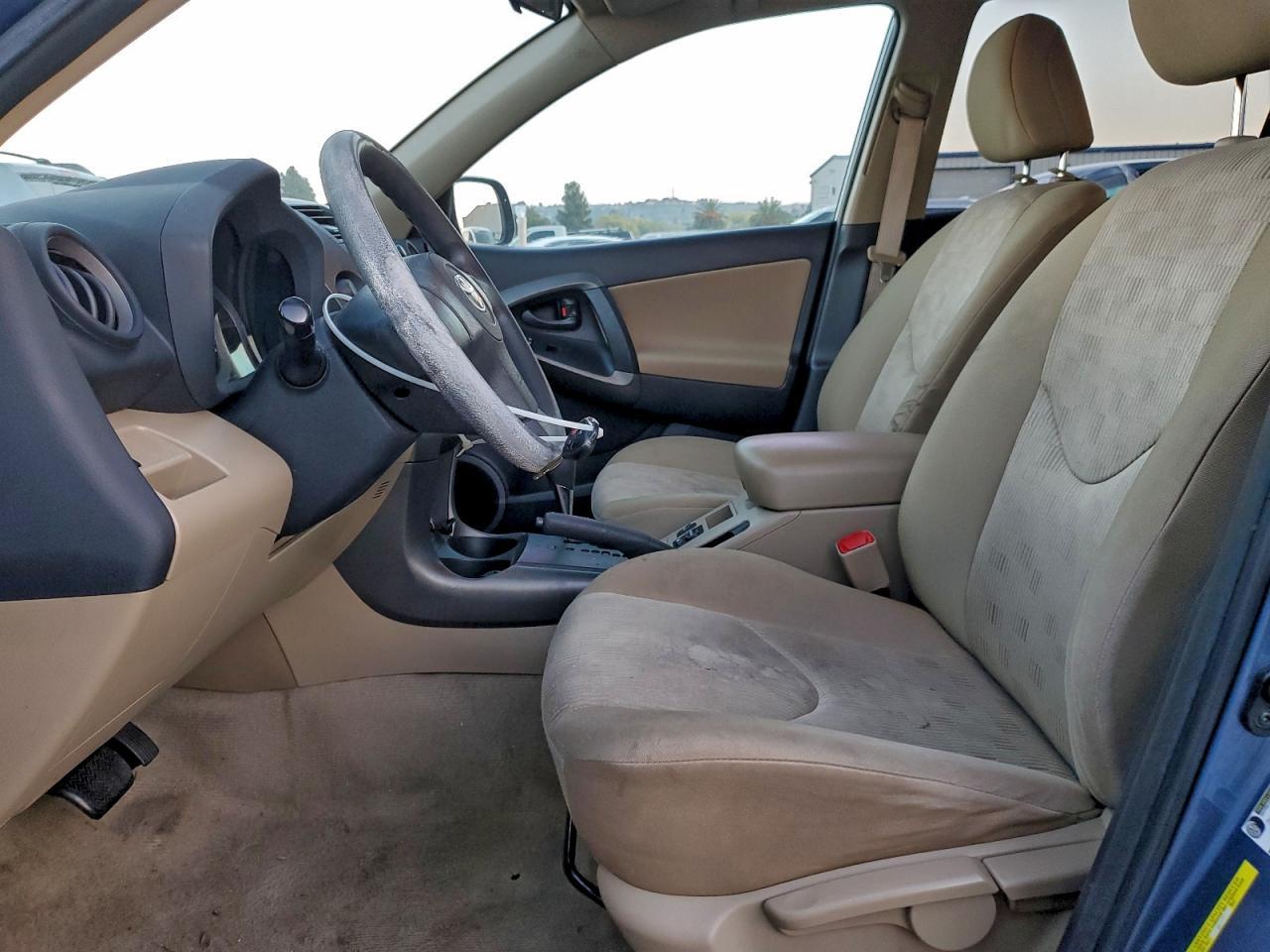 2010 Toyota Rav4 - Image 7