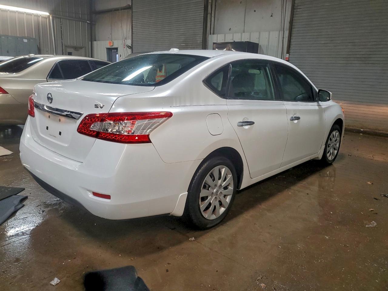 2015 Nissan Sentra S - Image 3