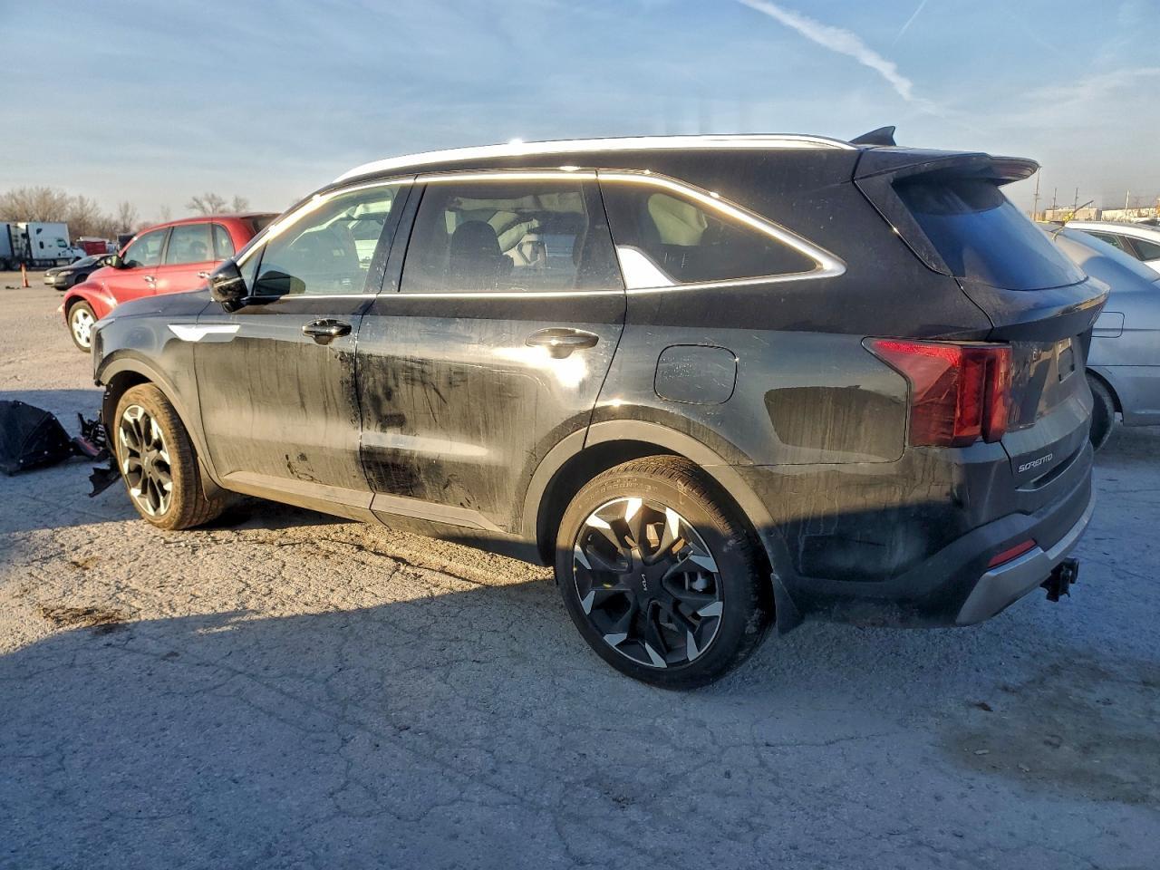 2025 Kia Sorento Sx - Image 2