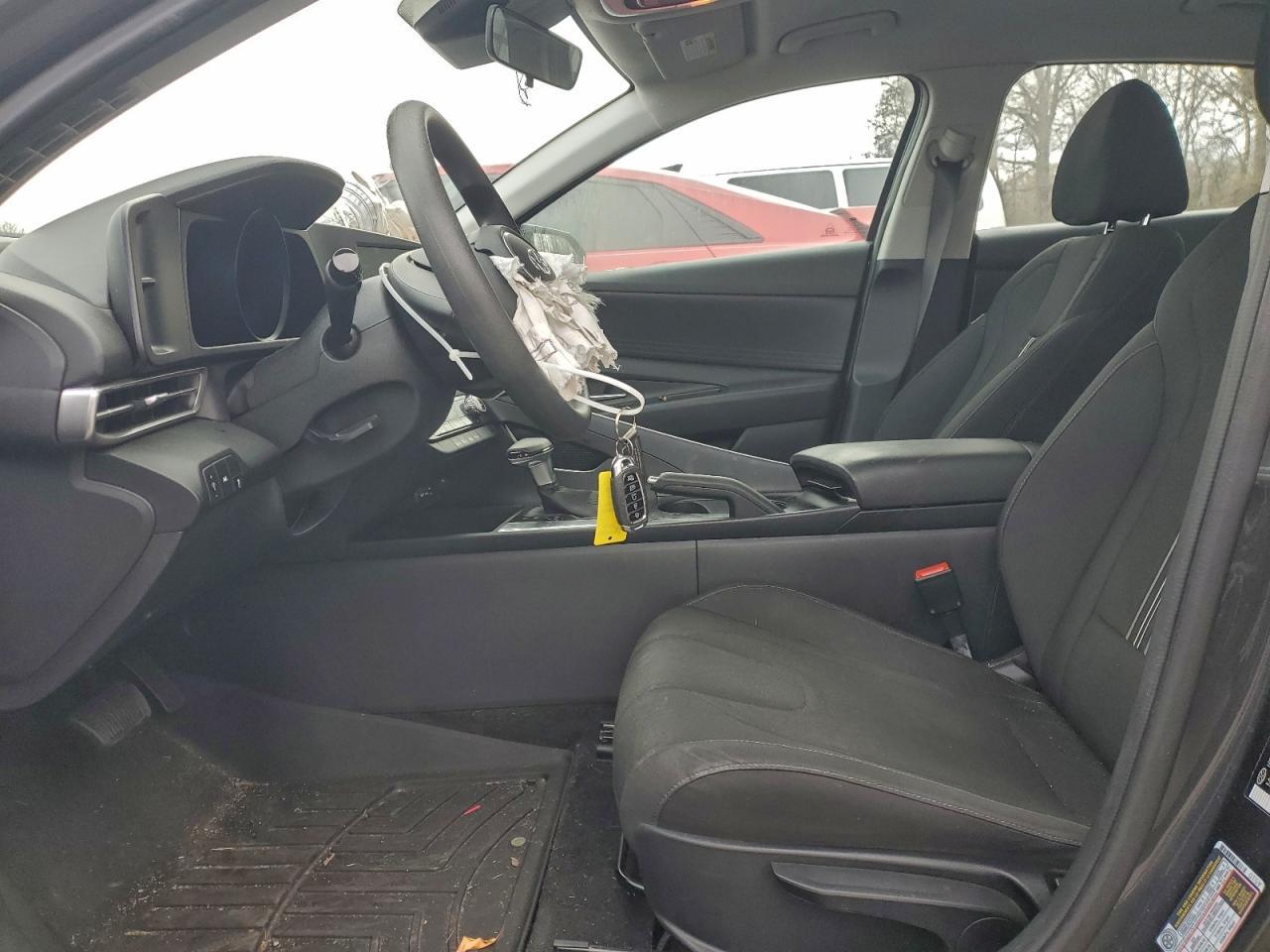 2023 Hyundai Elantra Sel - Фото 7