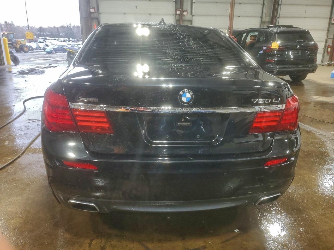 2014 BMW 750 Lxi - Image 6
