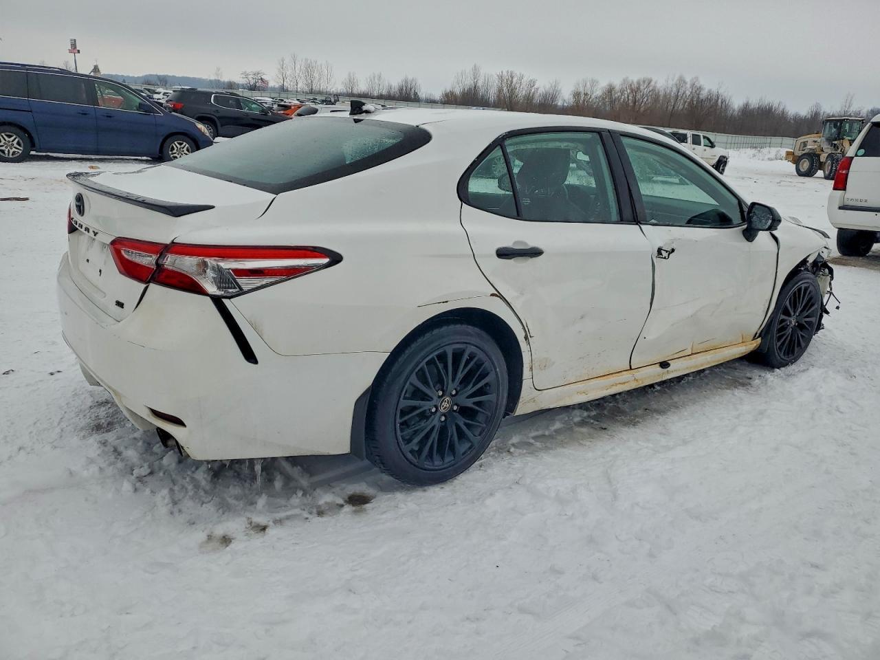 2020 Toyota Camry Se Nightshade - Image 3