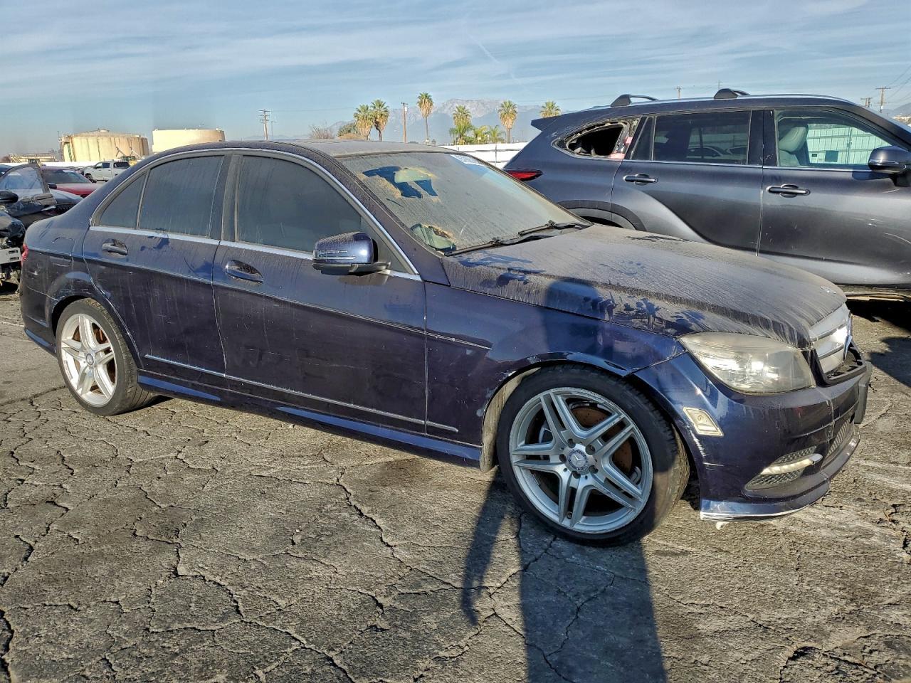 2011 Mercedes-Benz C 300 - Фото 4