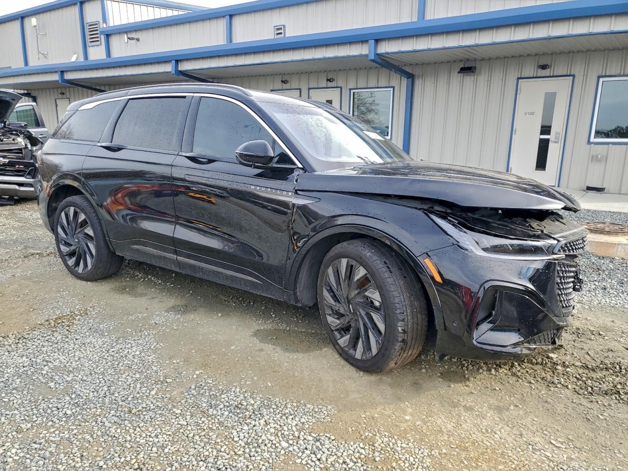 2024 Lincoln Nautilus Black Label - Фото 4