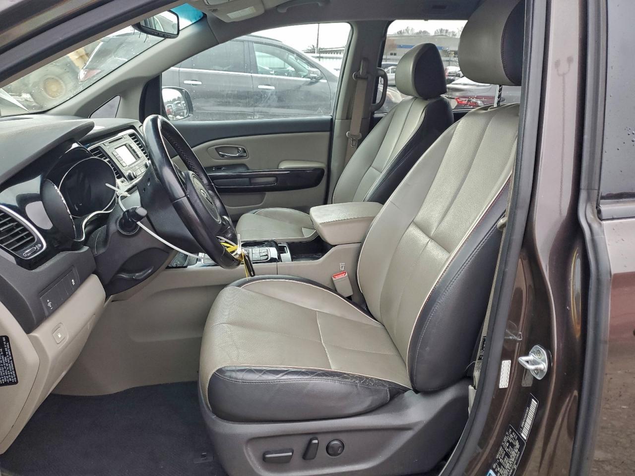 2016 Kia Sedona Ex - Фото 7