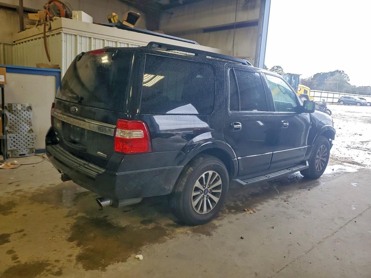 2017 Ford Expedition Xlt - Image 3