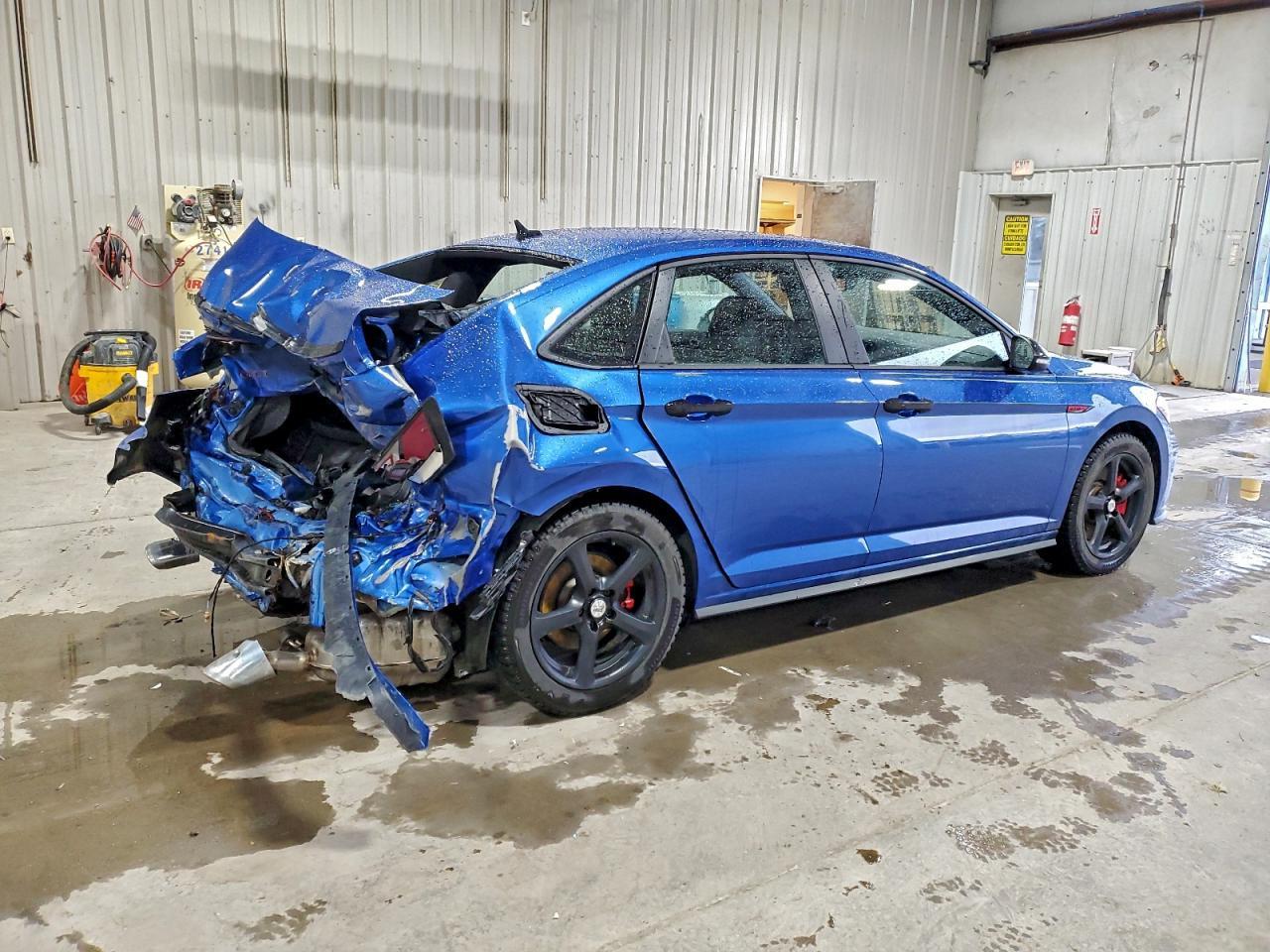 2024 Volkswagen Jetta 40Th Anniversary - Image 3