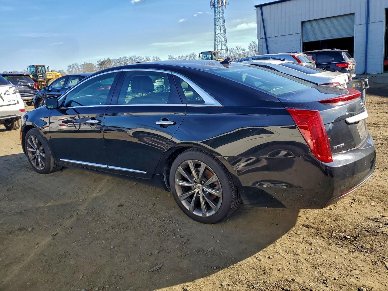 2013 Cadillac Xts - Фото 2