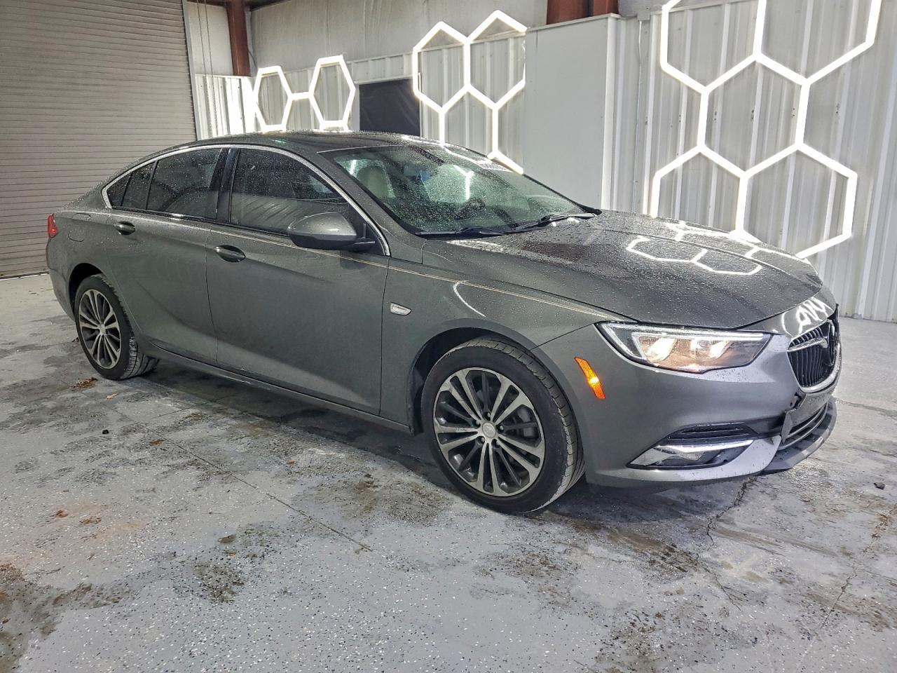 2019 Buick Regal Essence - Фото 4