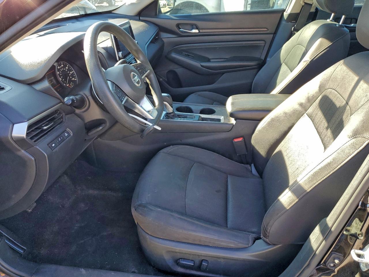 2019 Nissan Altima S - Фото 7