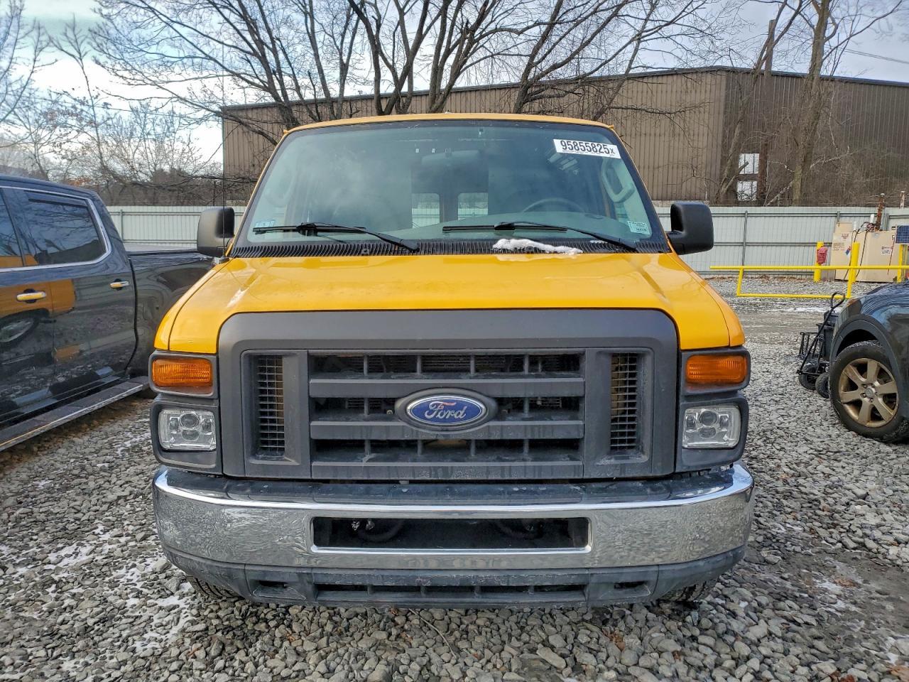2008 Ford E150 Delivery Van - Image 5