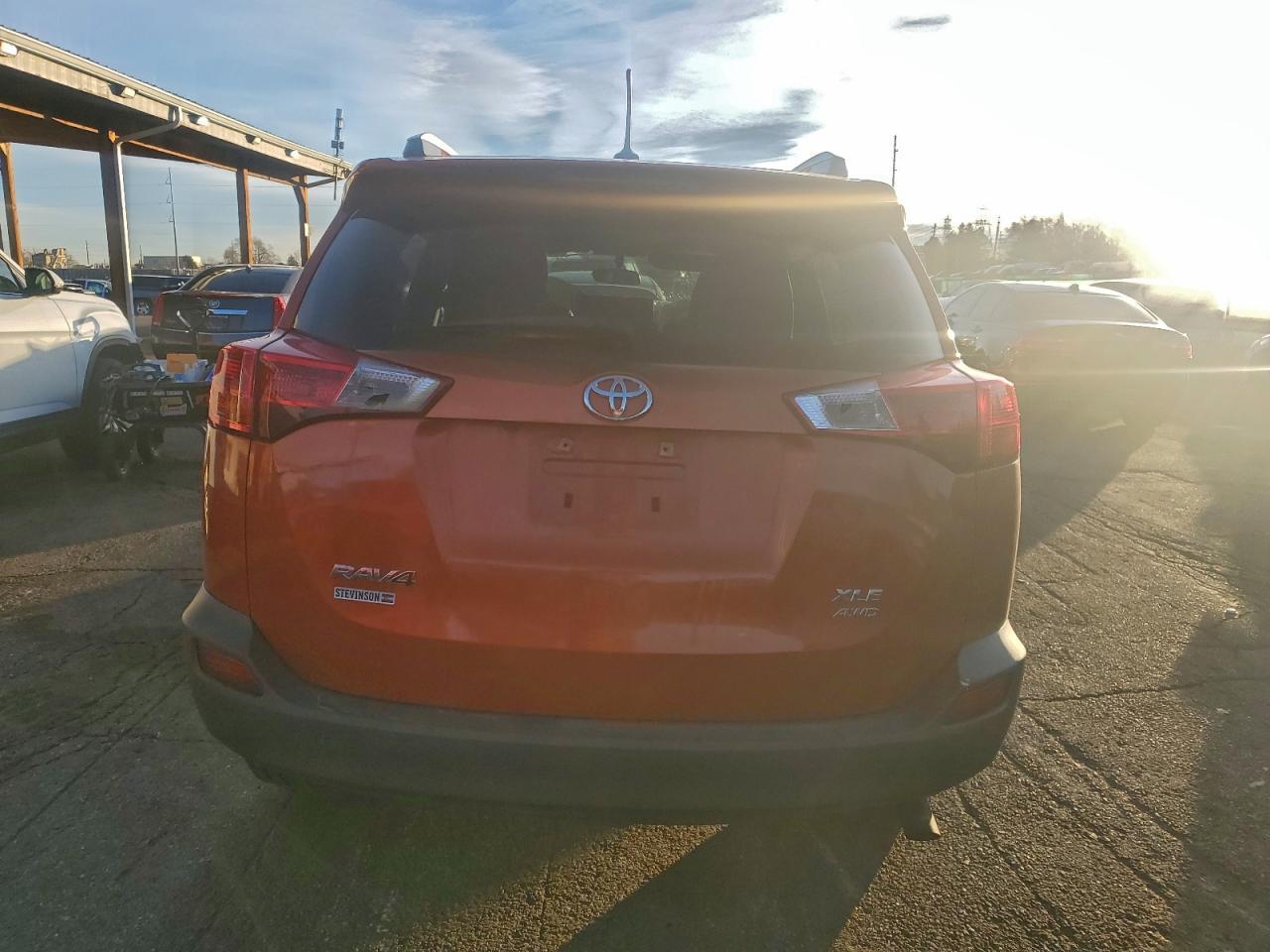 2015 Toyota Rav4 Xle - Image 6