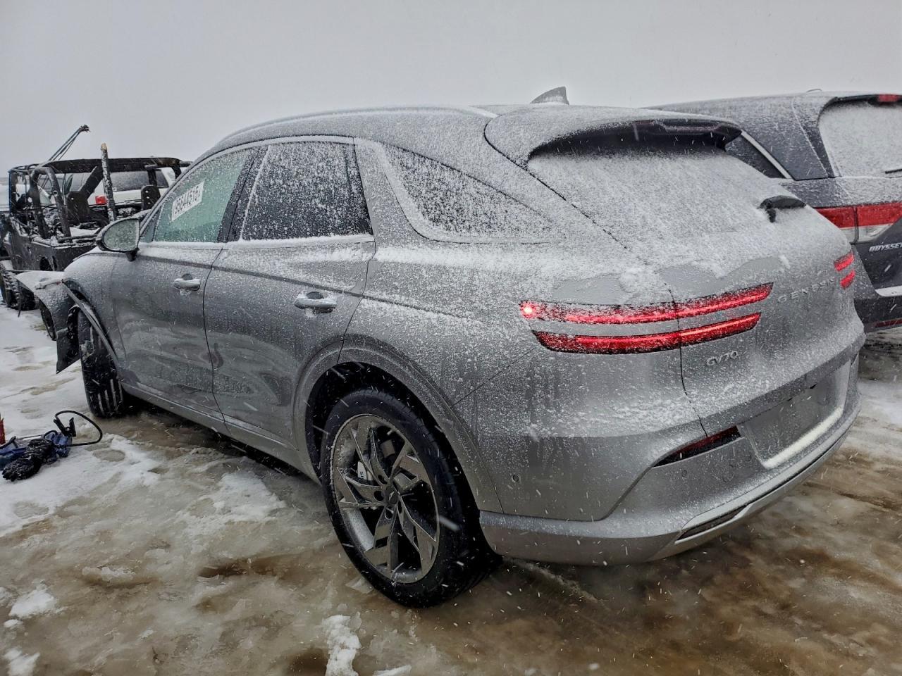 2023 Genesis Gv70 Base - Image 2