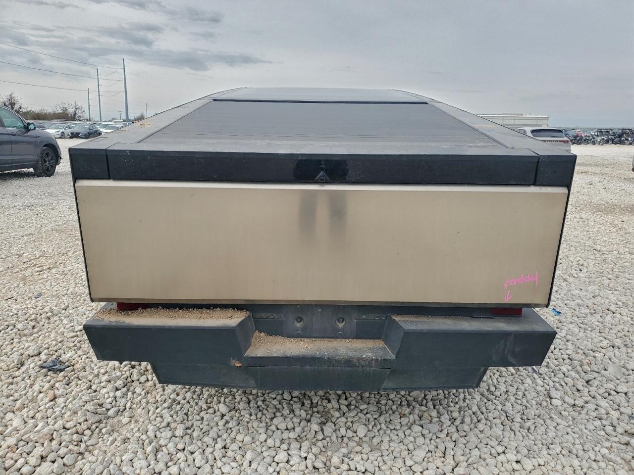 2024 Tesla Cybertruck - Image 6