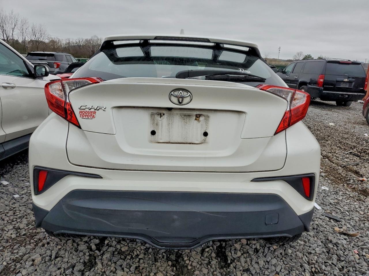 2021 Toyota C-Hr Xle - Фото 6