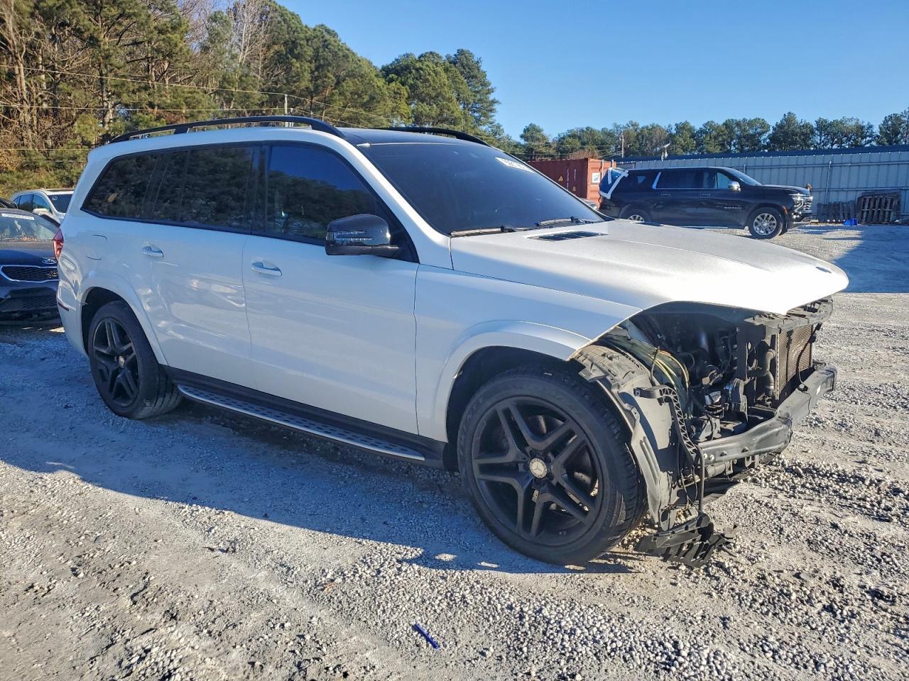 2017 Mercedes-Benz Gls 550 4Matic - Image 4