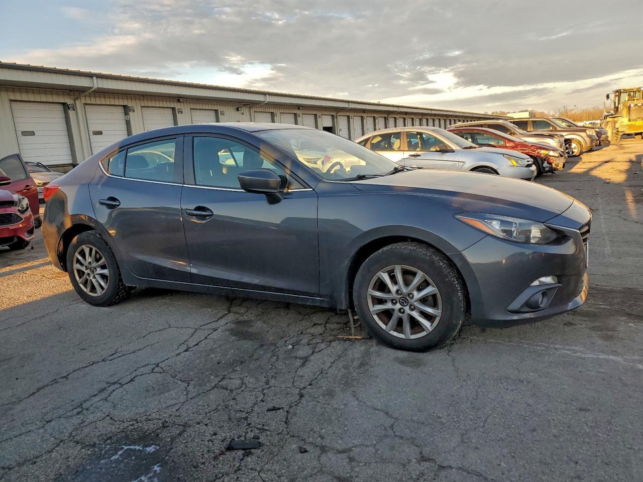 2015 Mazda 3 Grand Touring - Фото 4