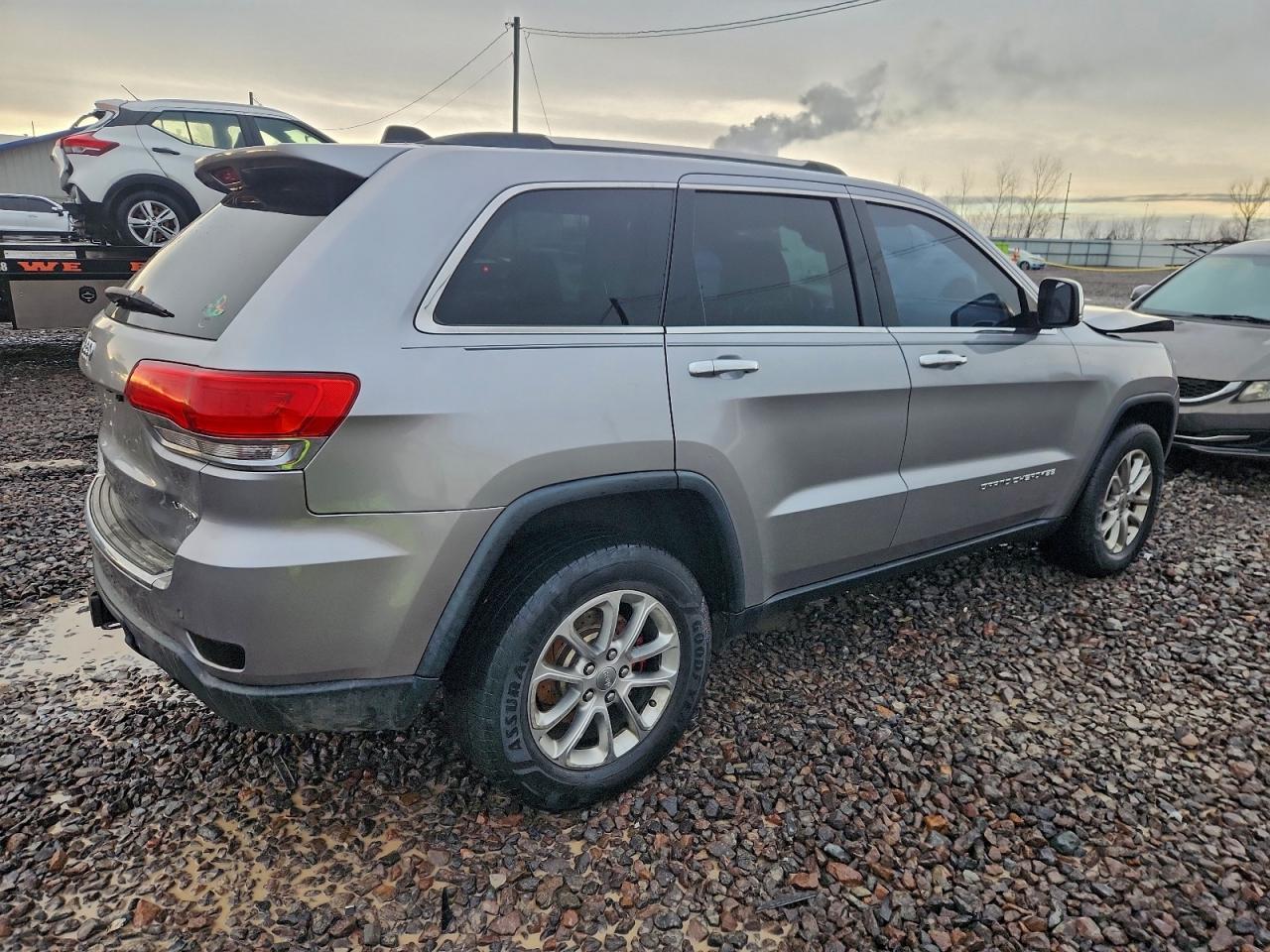 2014 Jeep Grand Cherokee Limited - Image 3