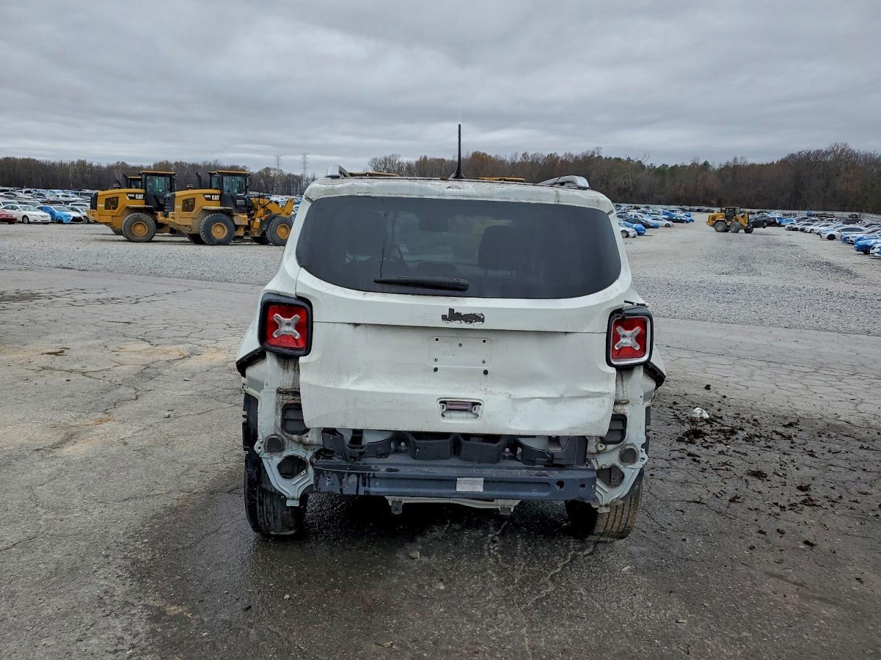 2015 Jeep Renegade Limited - Фото 6